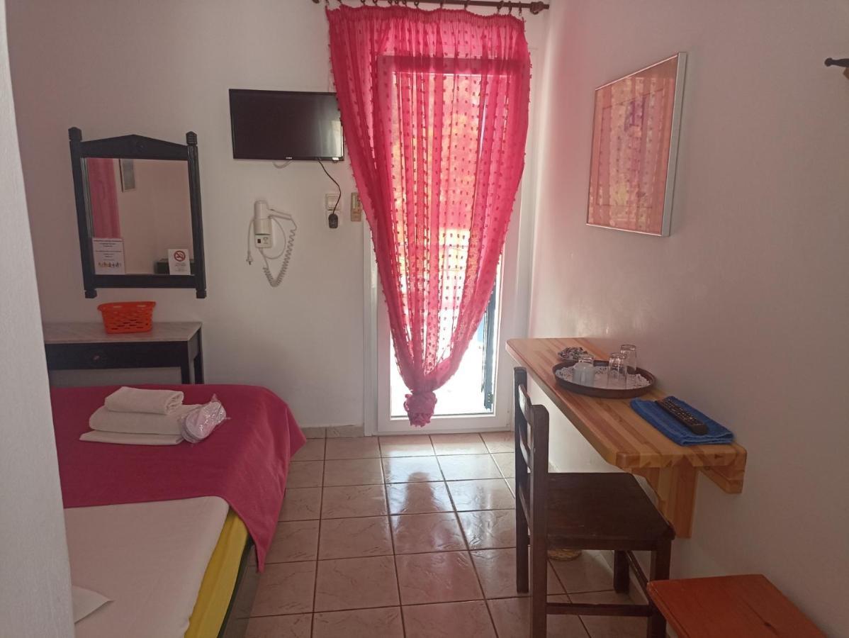 Pagali Hotel Órmos Aiyialís エクステリア 写真